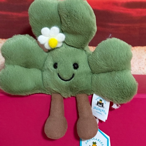 Jellycat Siofra Shamrock - Picture 7 of 13